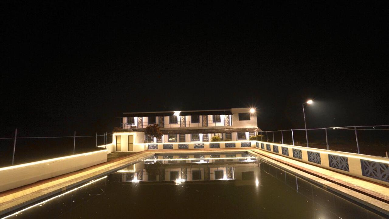 Santorini Vasai Resort Zewnętrze zdjęcie