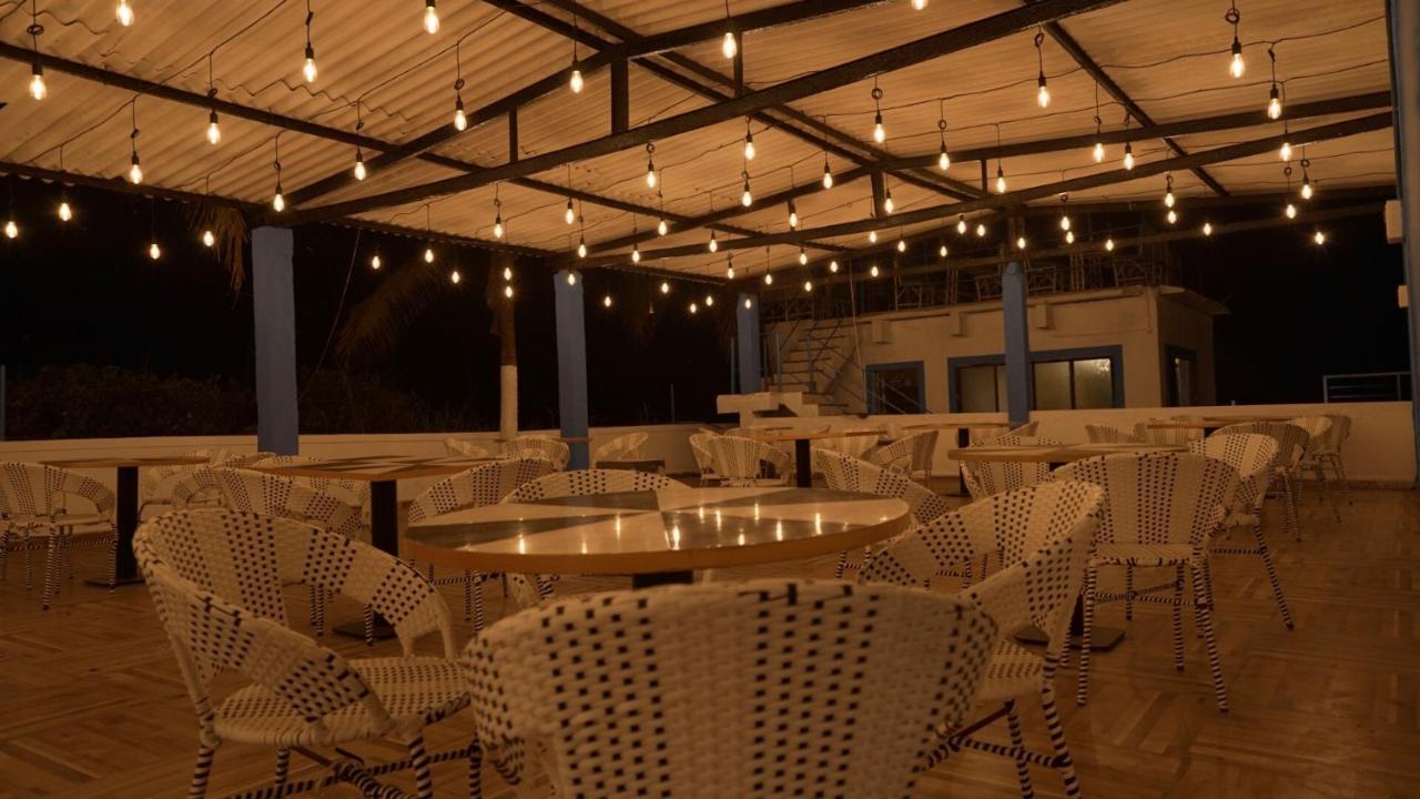 Santorini Vasai Resort Zewnętrze zdjęcie