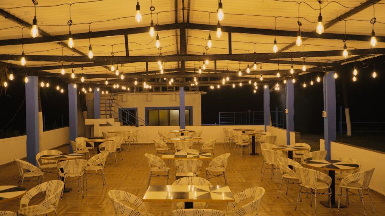 Santorini Vasai Resort Zewnętrze zdjęcie